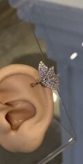 Taşlı kıkırdak küpe gold renk
