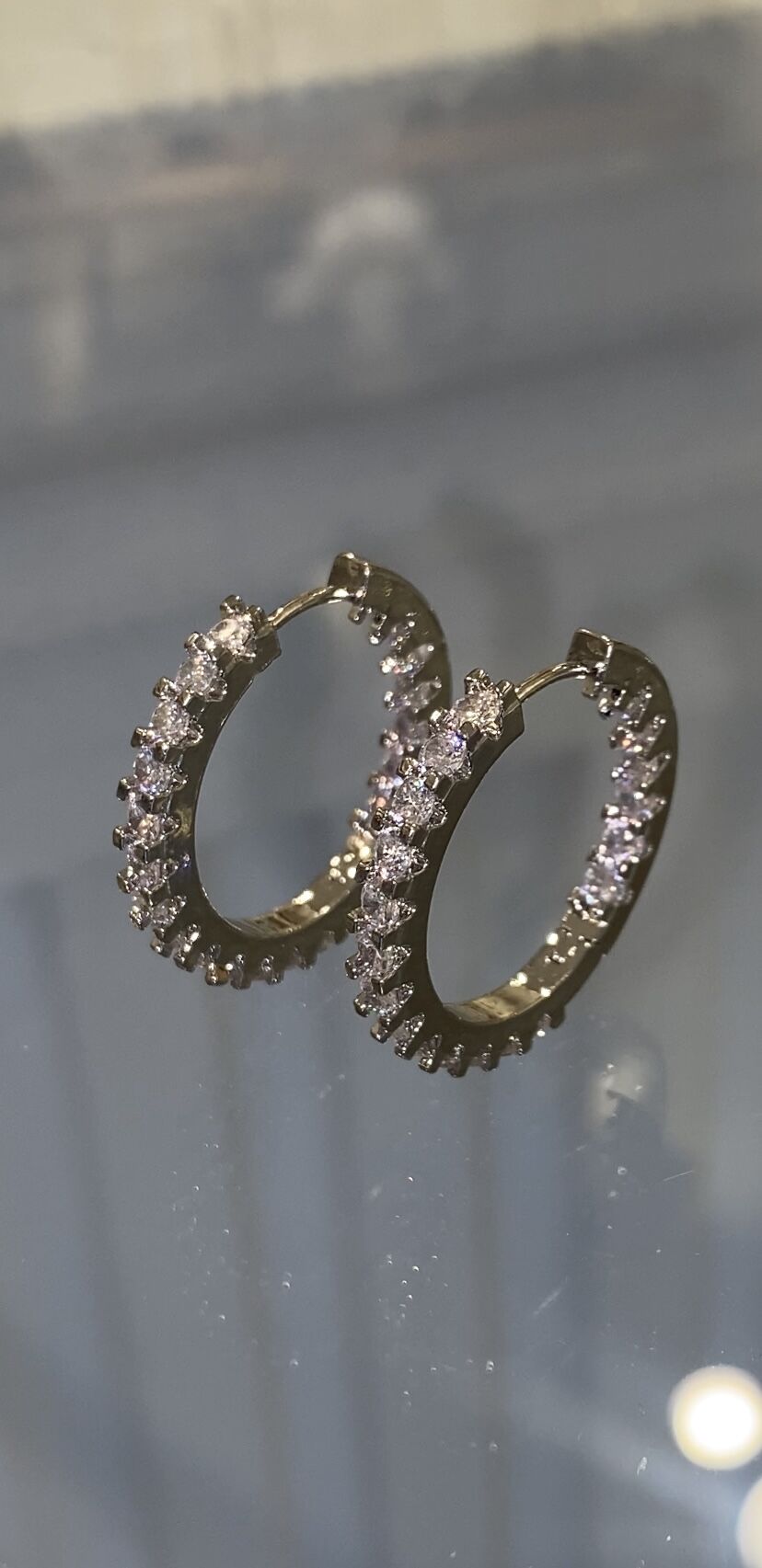 Taşlı halka küpe orta boy