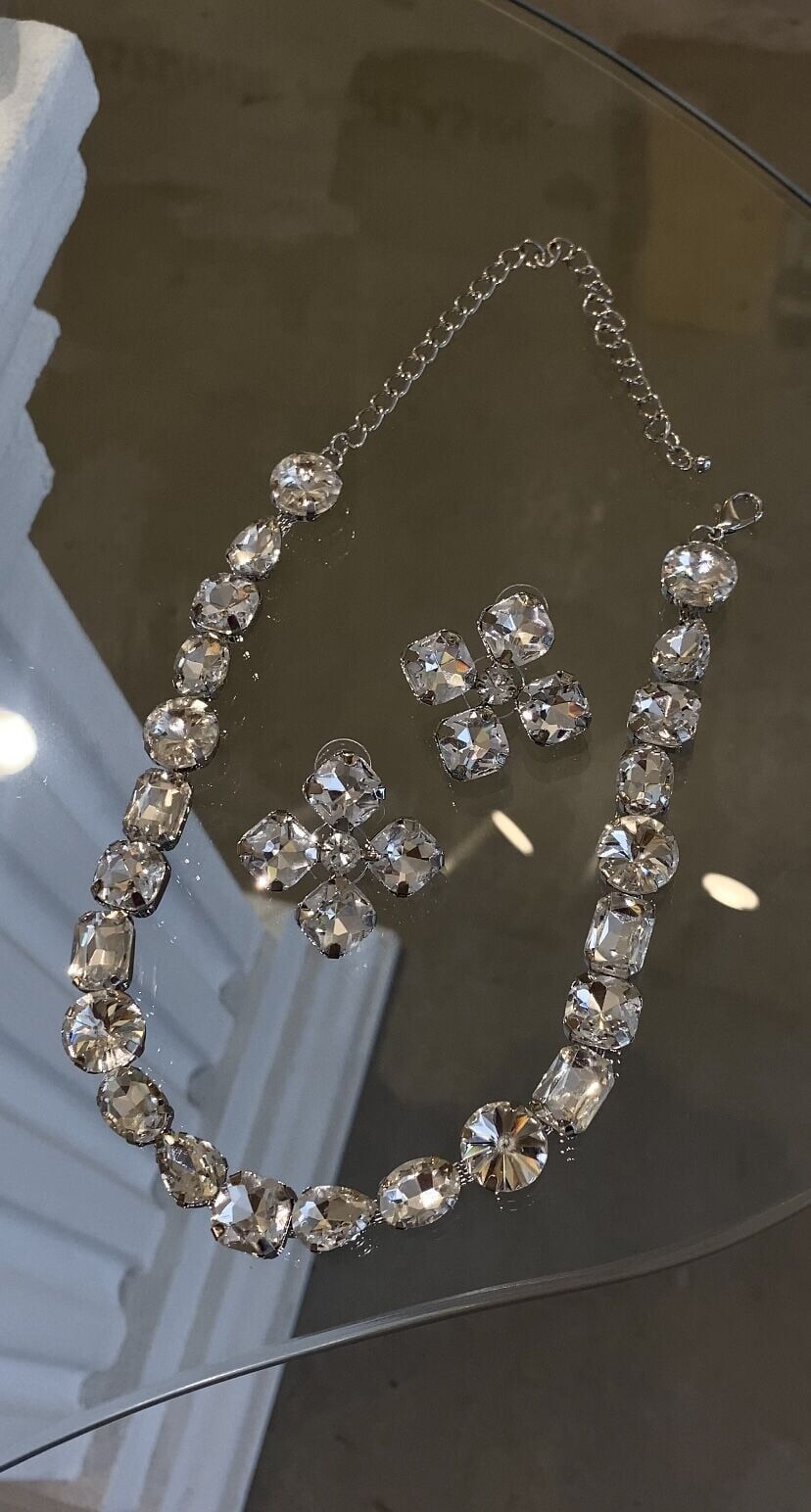 Taşlı set