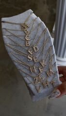 Minimal harf kolye baget kesim gold renk