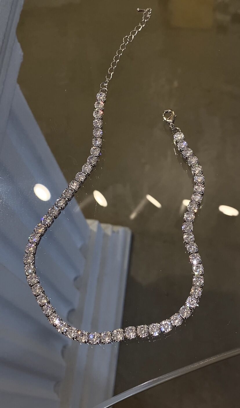 Choker (tasma ) suyolu kolye