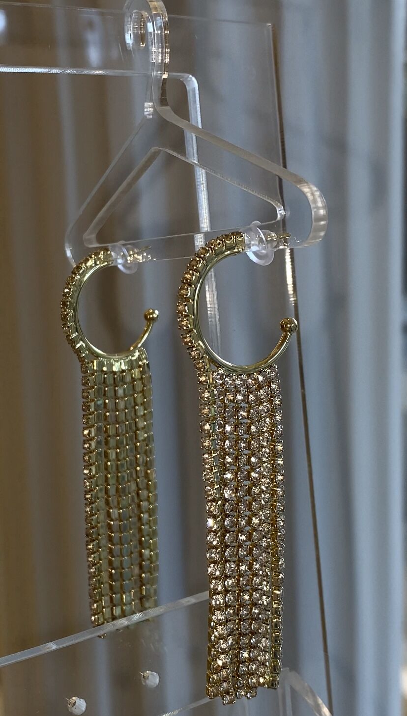 Sallantılı küpe gold renk