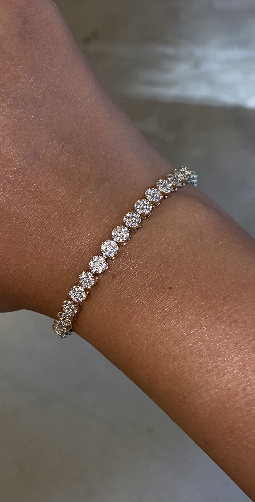 Taşlı gold renk bileklik