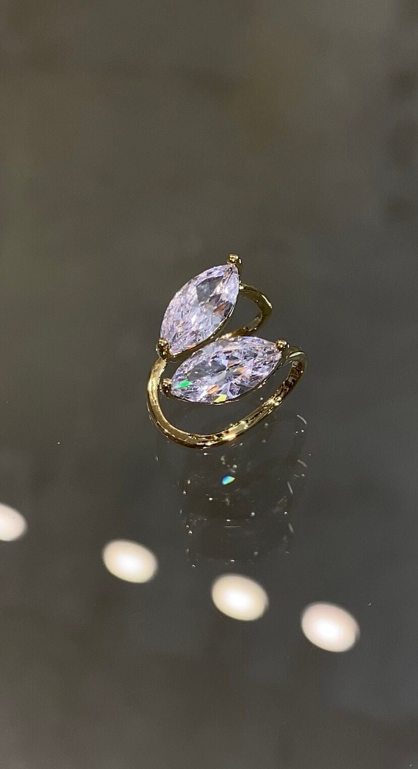 Damla kesim kıkırdak küpe gold renk