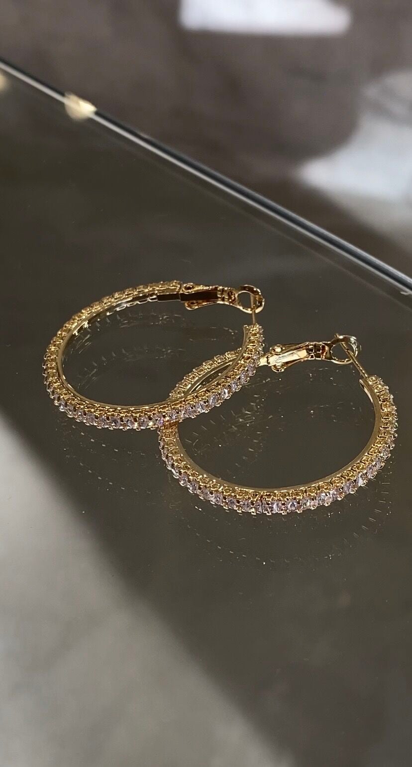 Baget kesim halka küpe gold renk küçük boy
