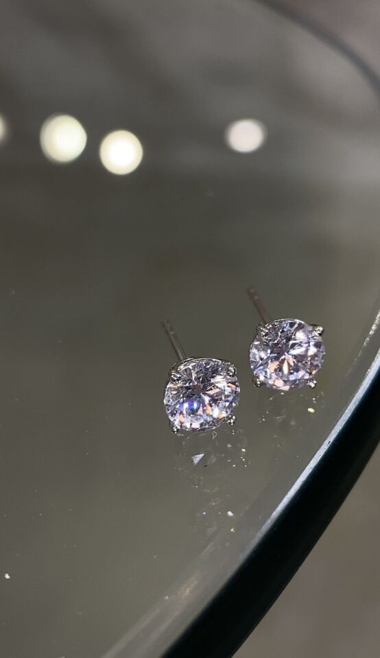 Tektaş küpe 5mm