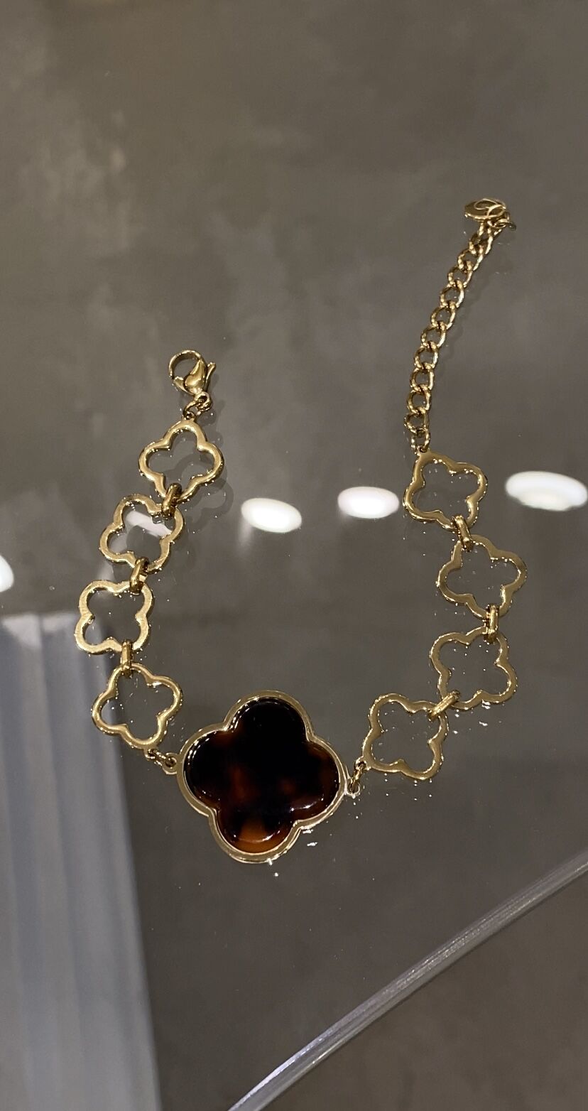 Leopar detaylı yonca bileklik