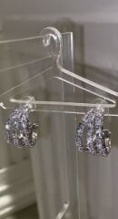 Üçlü görünümlü halka küpe