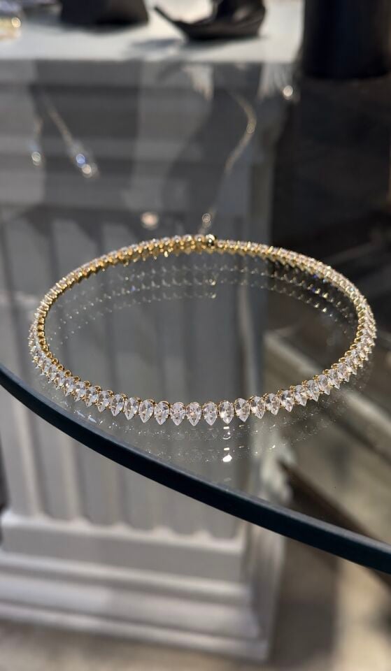 Damla kesim esnek suyolu choker kolye gold renk