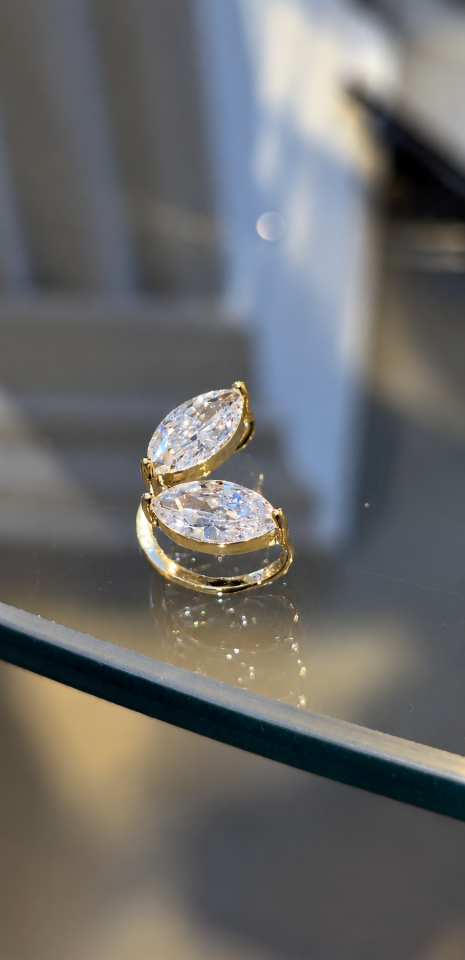 Damla kesim kıkırdak küpe gold renk