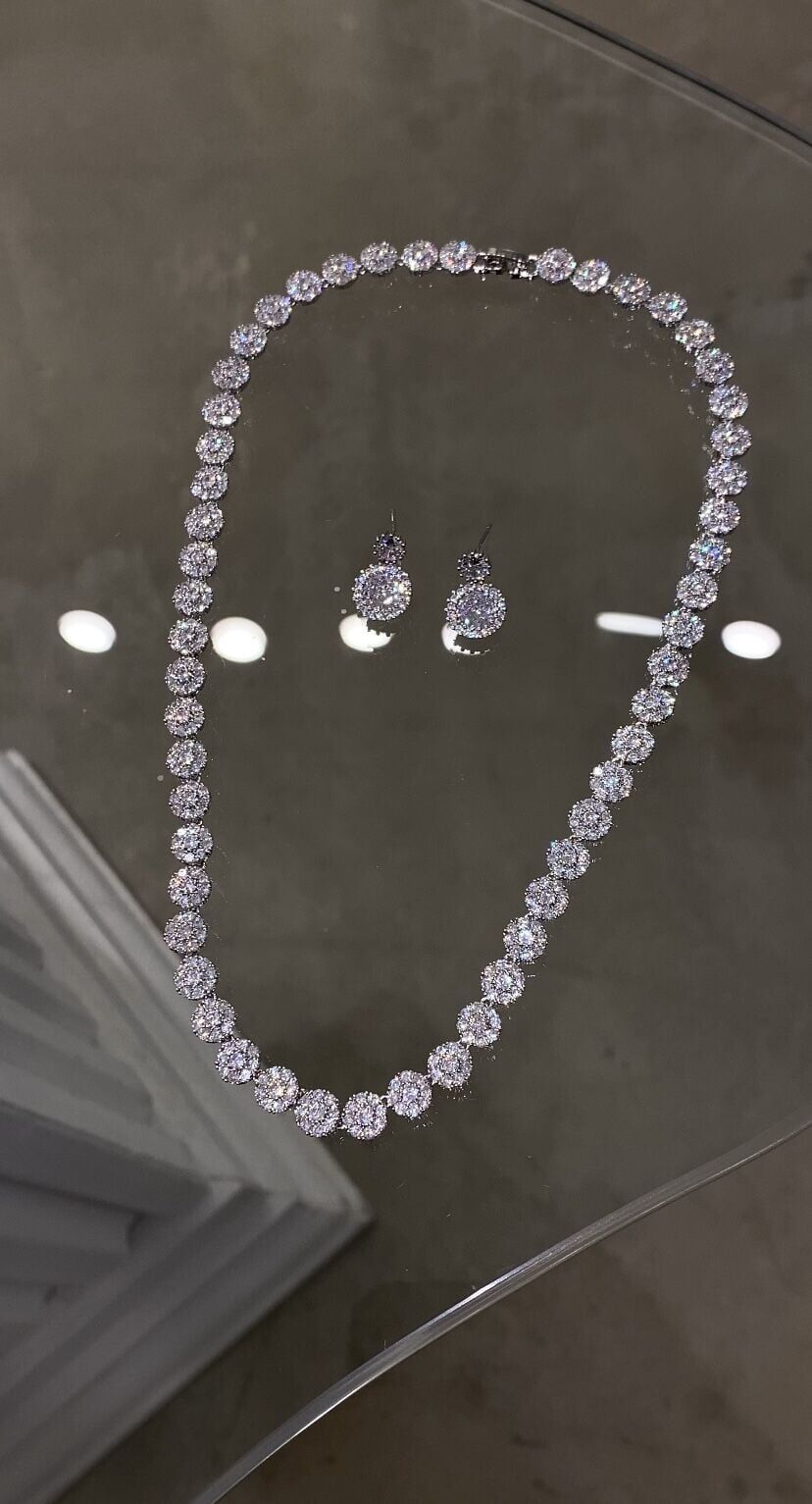 Taşlı set
