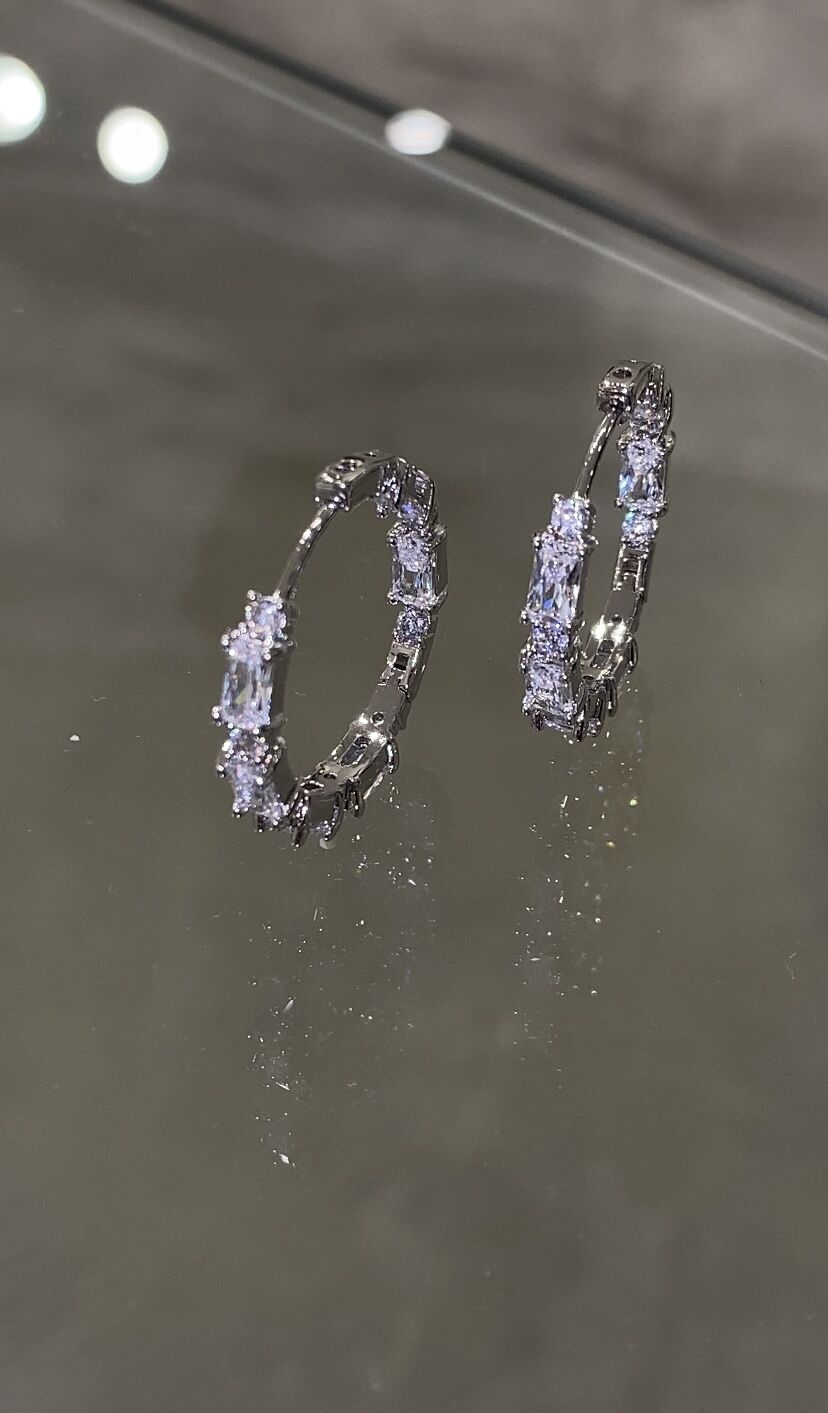 Baget kesim halka küpe