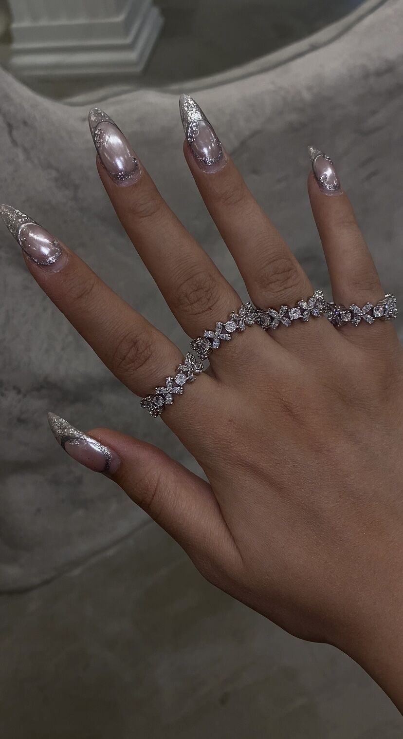 Taşlı yüzük ayarlanabilir