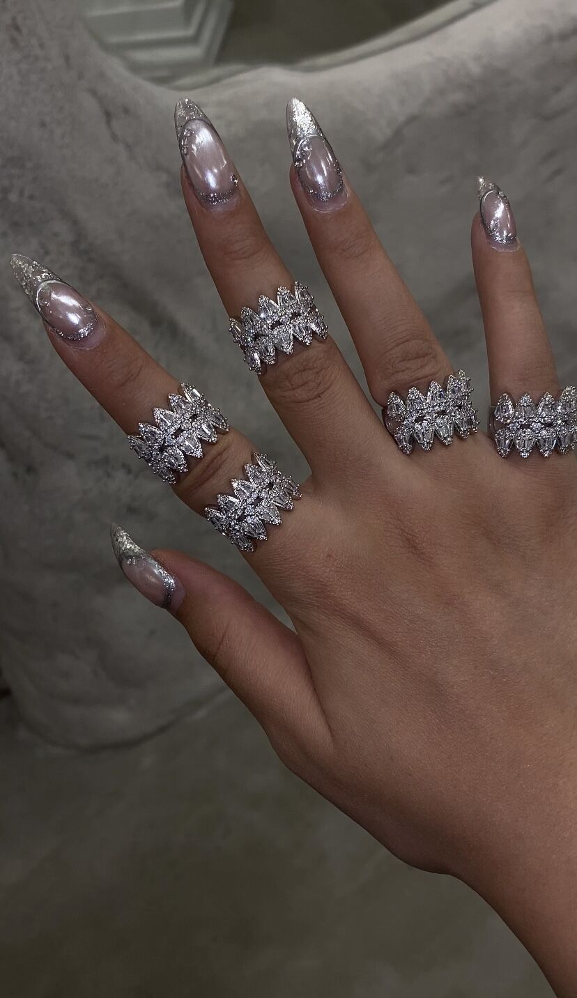 Taşlı yüzük ayarlanabilir