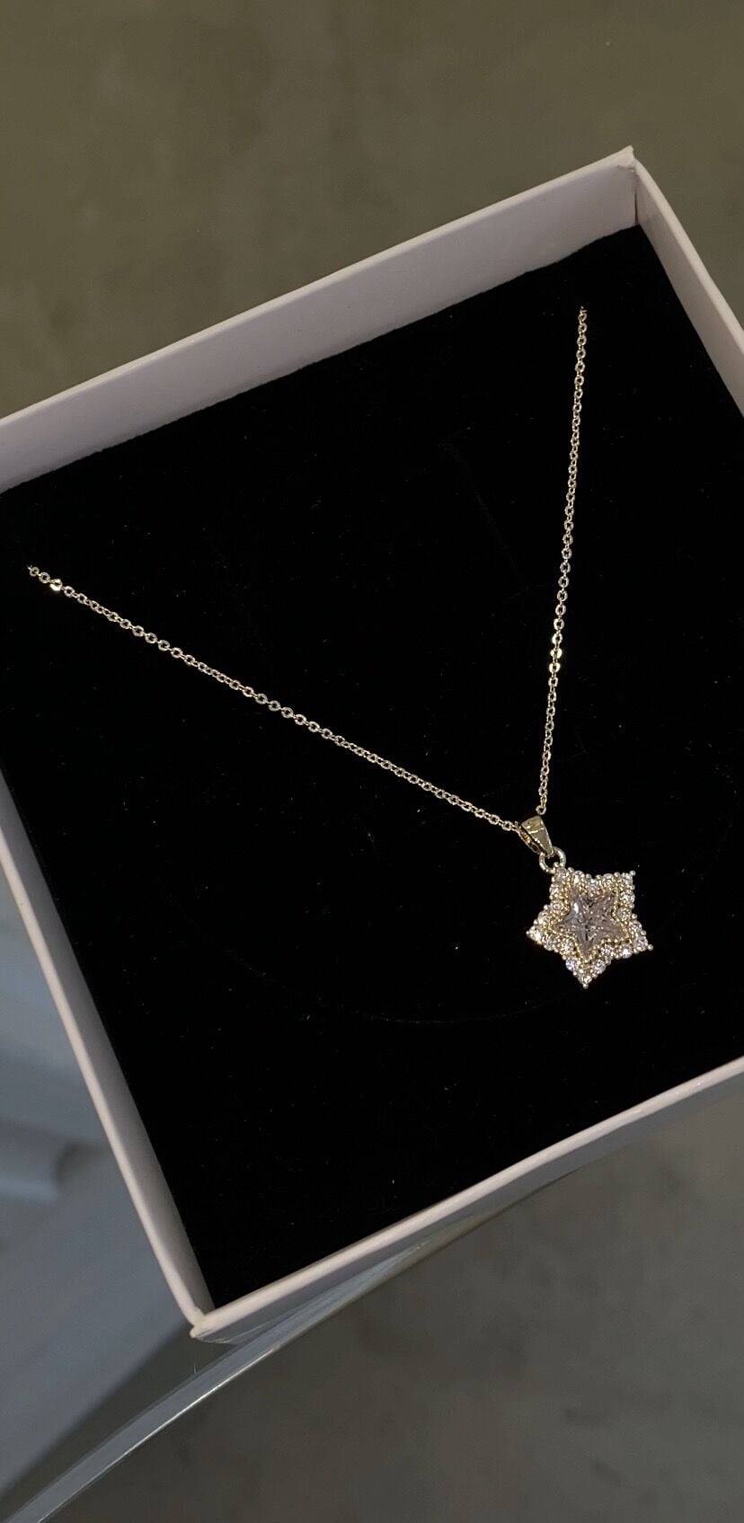 Çelik yıldız kolye gold renk